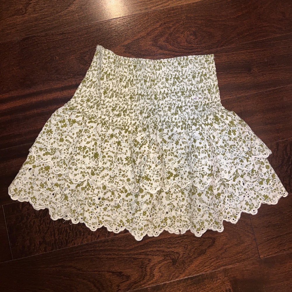 ZARA - SIZE M - GREEN AND WHITE SUMMER SKIRT